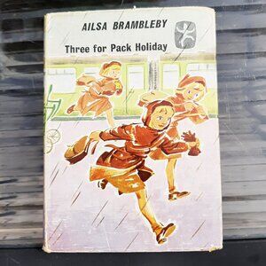 Girl Guides Brownies-Three for Pack Holiday Ailsa Brambleby 1964 Hardcover